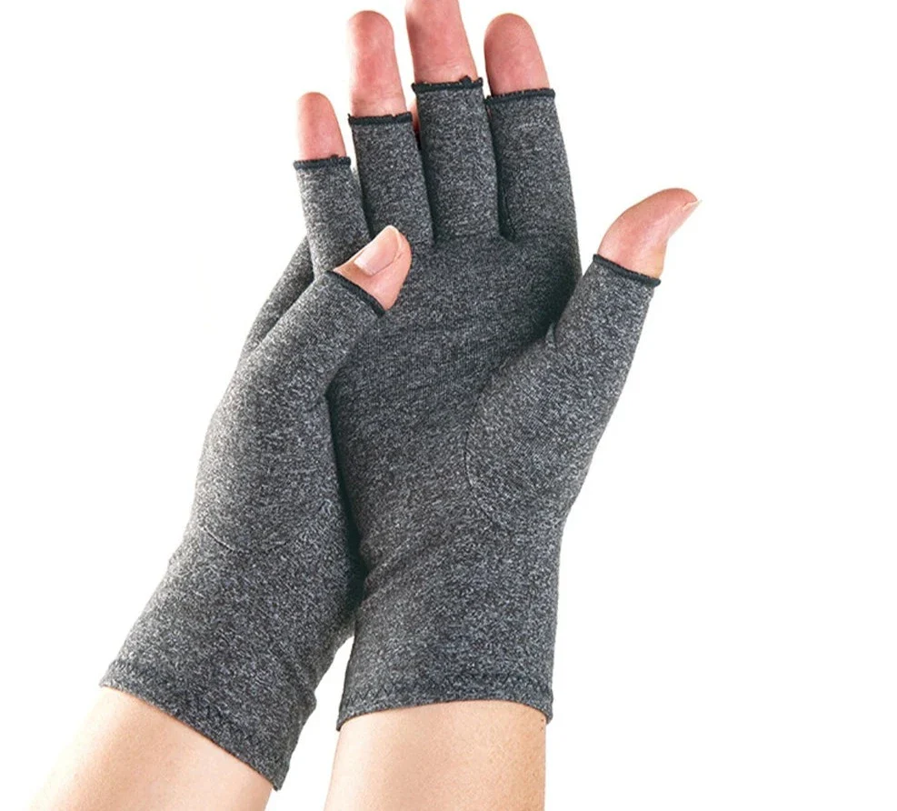 Arthritis Compression Gloves for Pain Relief - Image 7