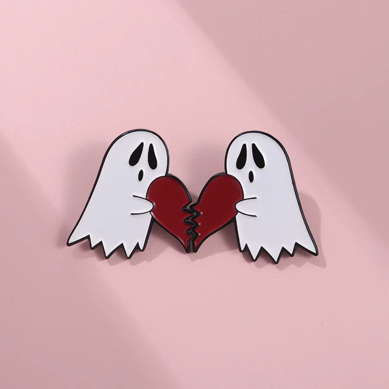 Creative Halloween Couple Breastpin Metal Emblem Ghost Love New Neckpin - Image 9
