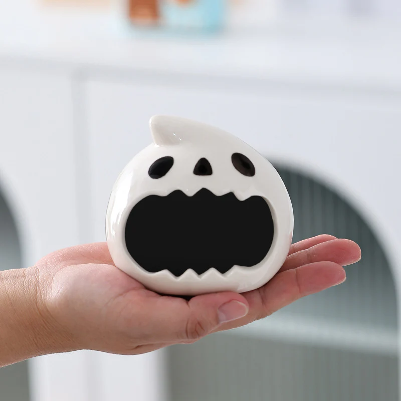 Cute Halloween Ghost Thickened Ashtray - Image 4