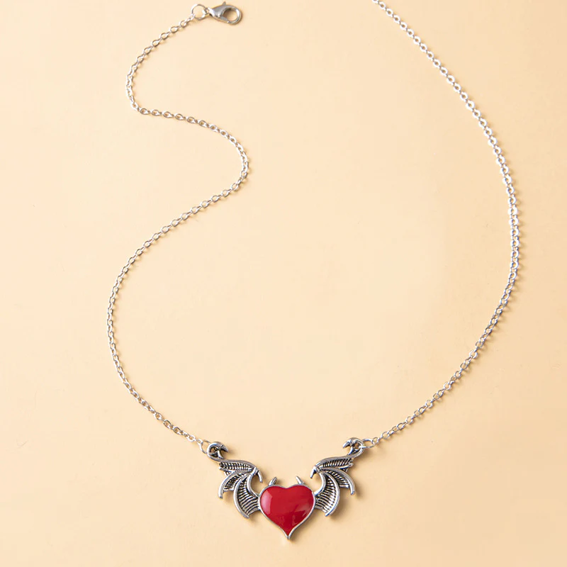 Fashion Metal Pendant Heart Drip Necklace - Image 3