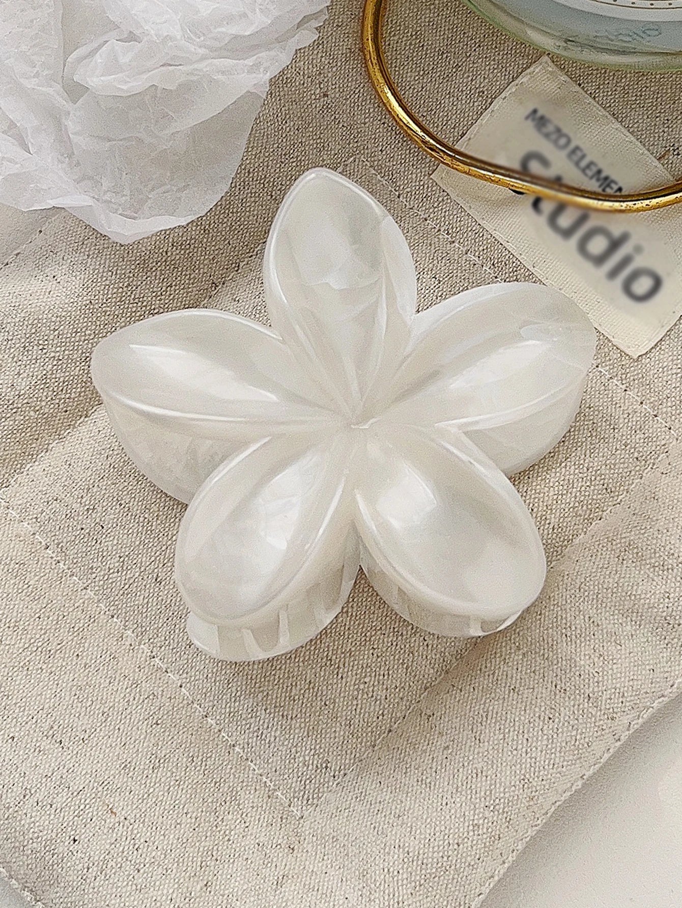 Hawaiian Flower Claw Clip - Image 10