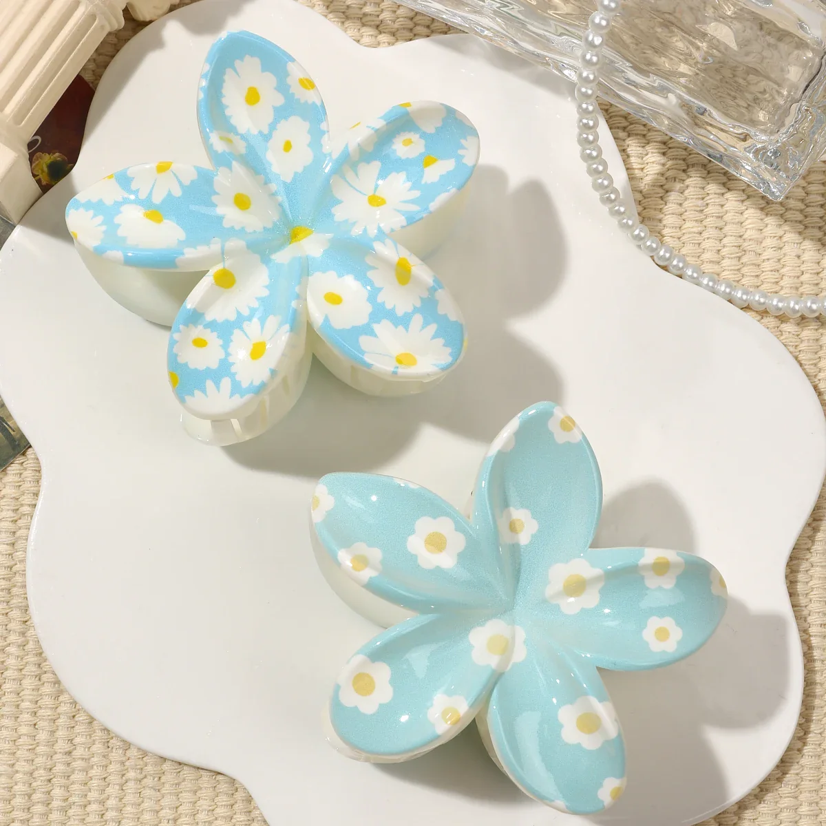 Hawaiian Flower Claw Clip - Image 16