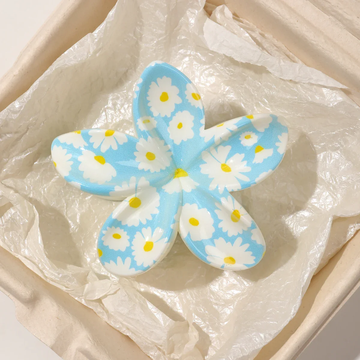 Hawaiian Flower Claw Clip - Image 7