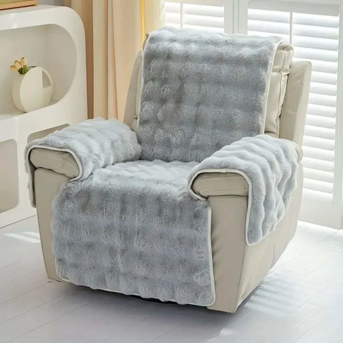 Imitation Fur Recliner Sofa Cover: Luxurious Protector for Armchairs and Modular Sofas - Image 9