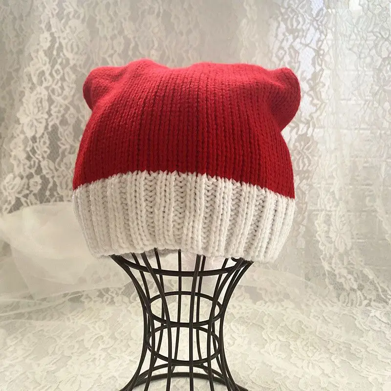 Knitted Wool Christmas Hat with Pom-Pom - Image 7
