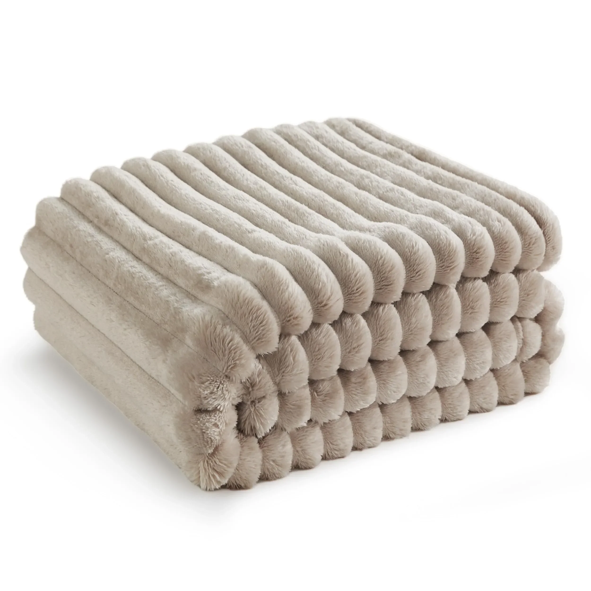 Luxury Faux Rabbit Fur Autumn and Winter Warm Bed Blanket - Image 6