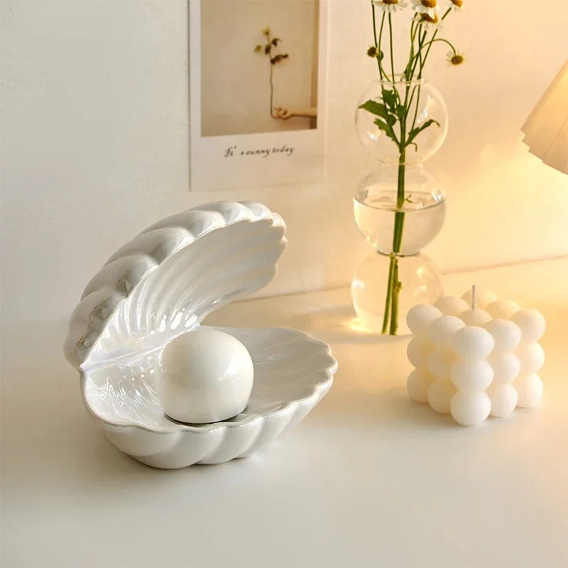 Mermaid Pearl Shell Night Glow Light - Image 3