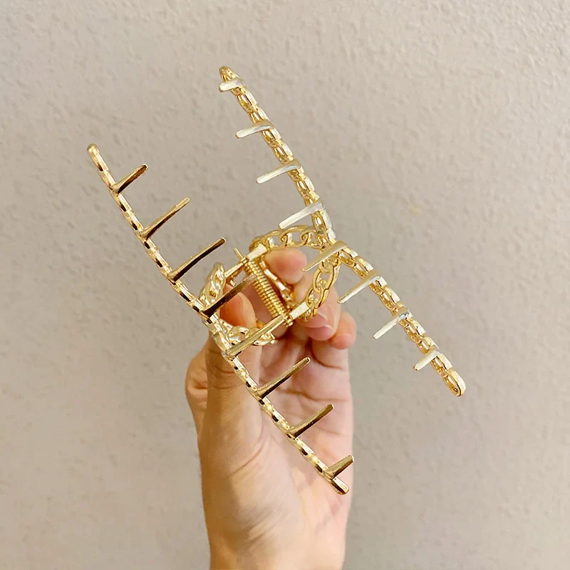 Metal Hair Claw - Image 2