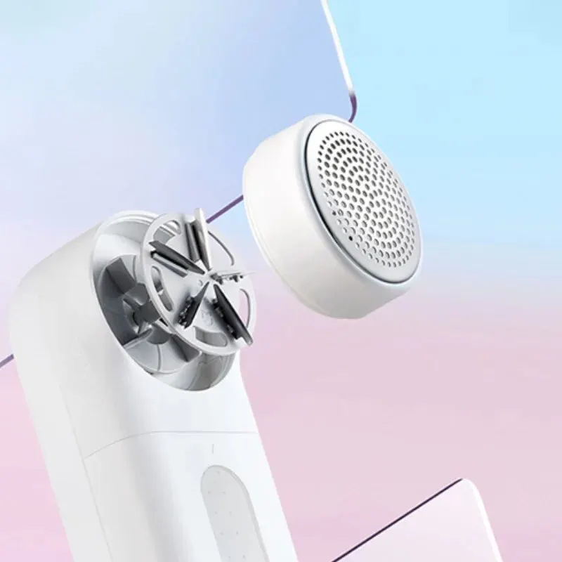 Portable Rechargeable Lint Remover - Image 3