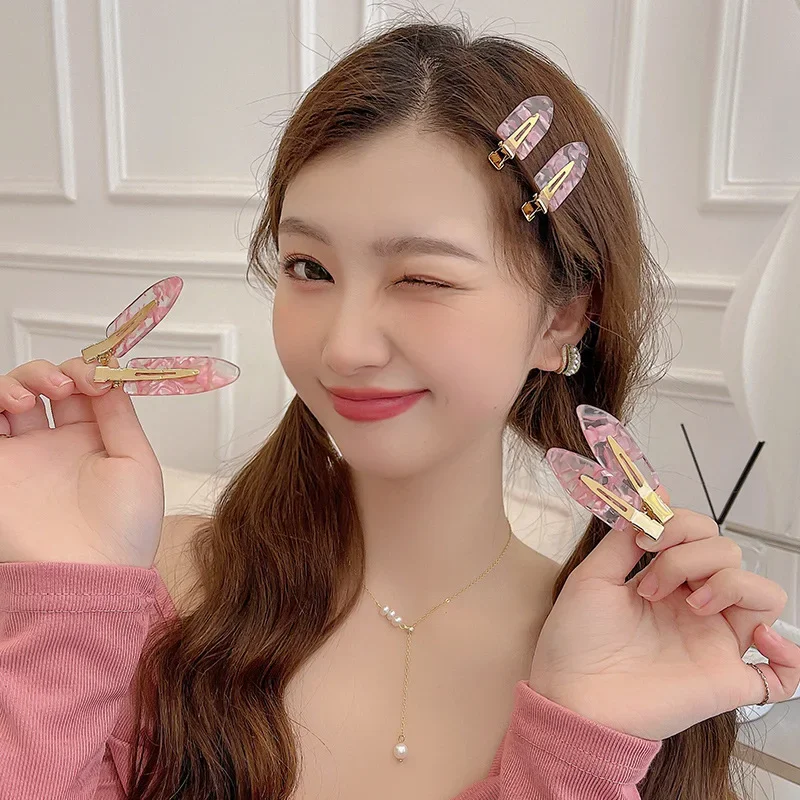 Sakura Pink Seamless Hair Clips - Set of 2/4 PCs - Image 2