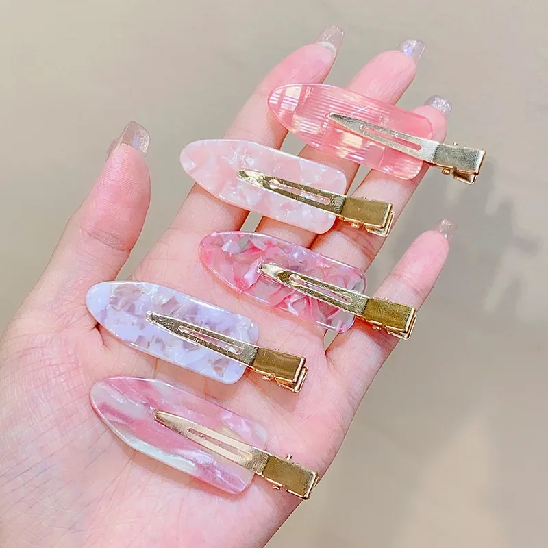 Sakura Pink Seamless Hair Clips - Set of 2/4 PCs - Image 4