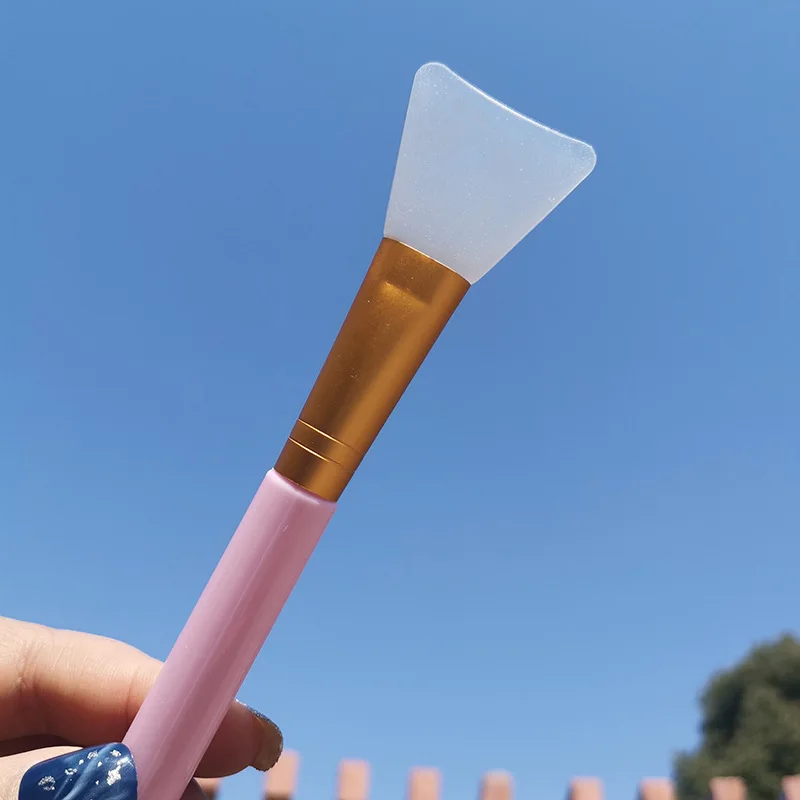 Silicone Face Mask Brush - Image 9
