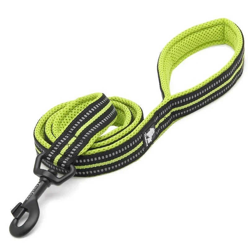Soft Pet Leash with Reflective Nylon Mesh Padding - Image 10
