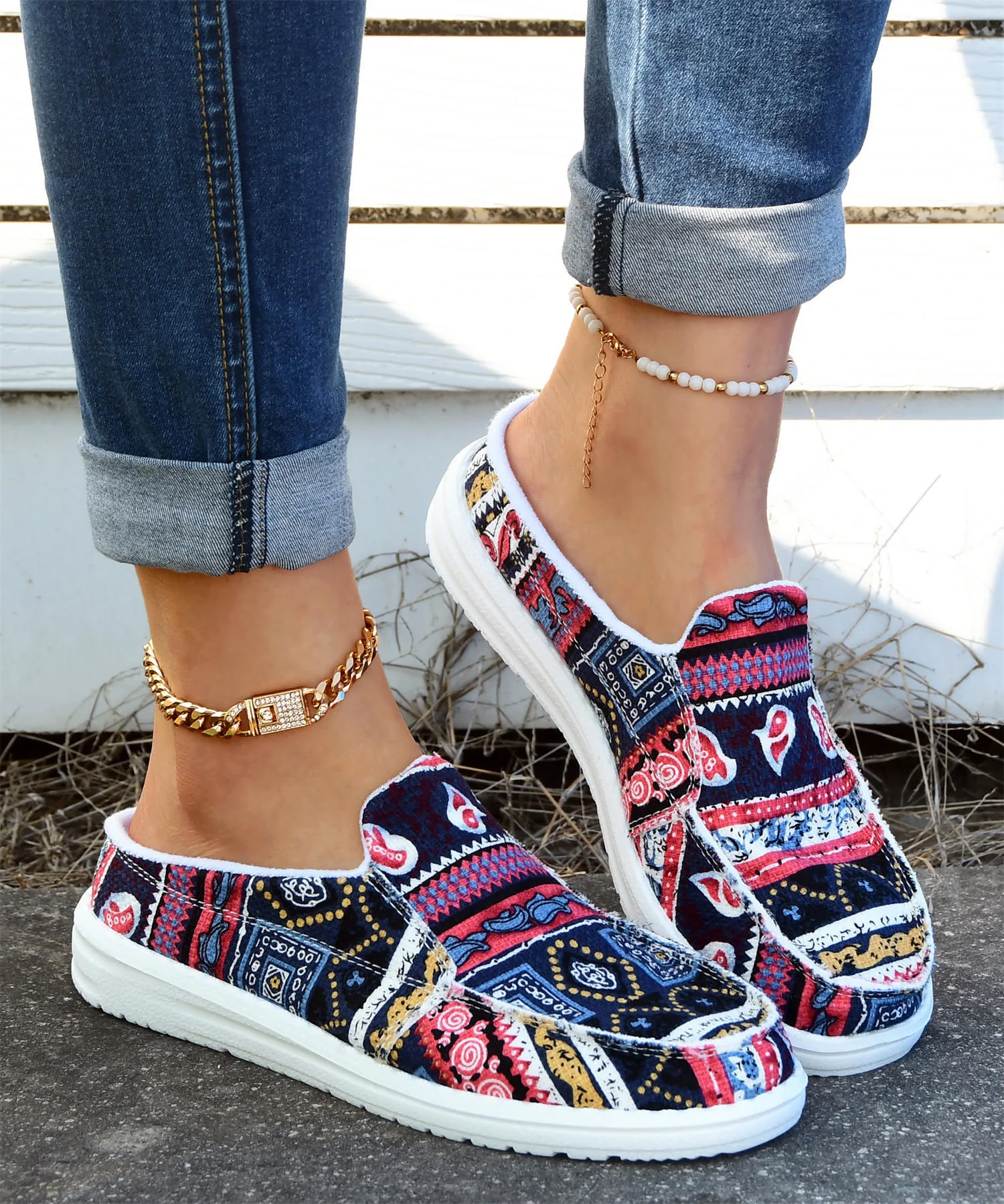 Spring And Summer New New Stylish Slippers Outer Wear Floral Cloth Shoes - Image 4