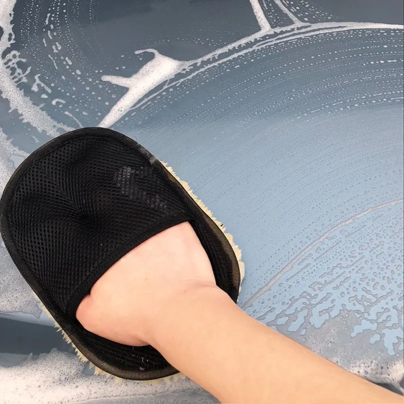 Thickened Plush Car Wash/Polishing Gloves - Image 2