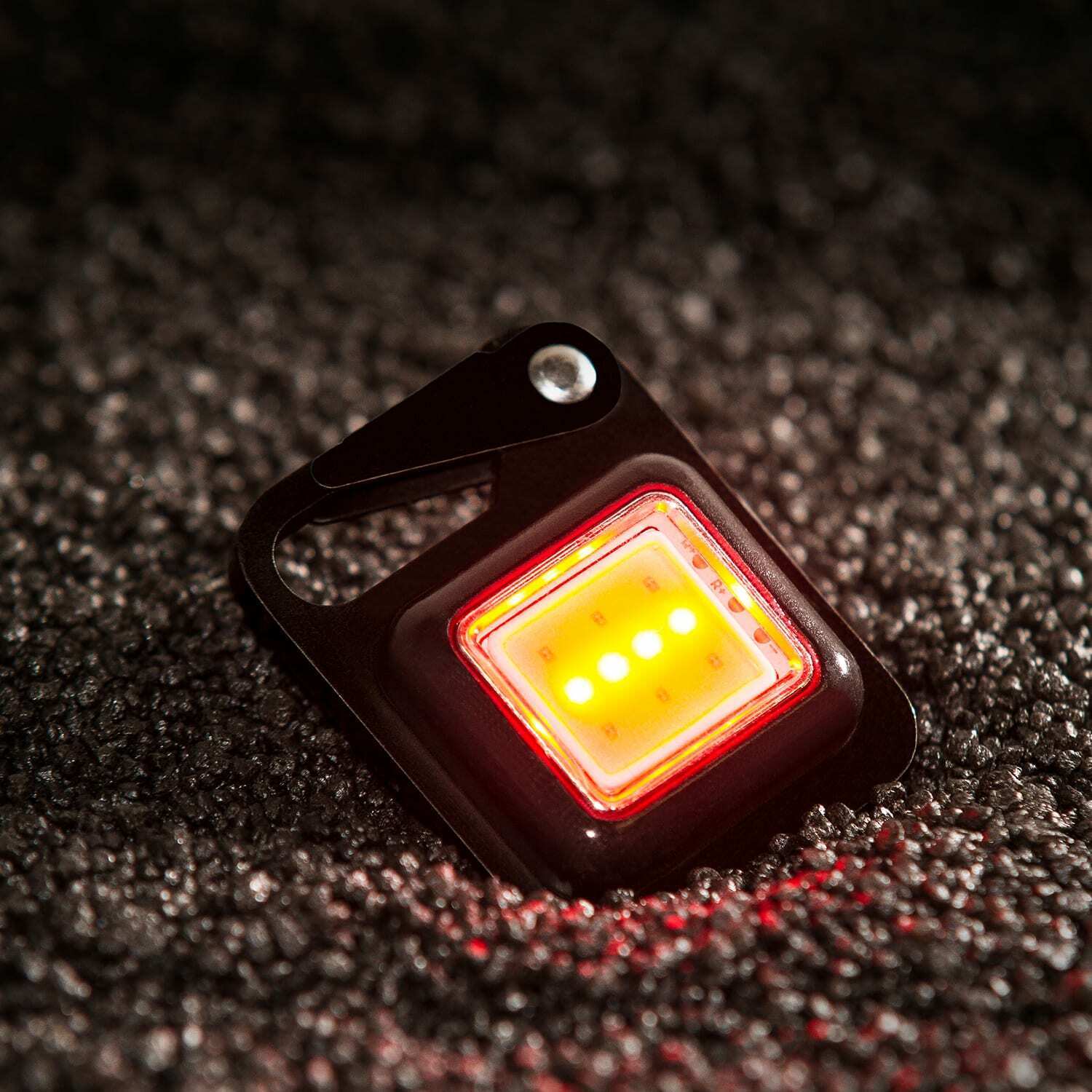 True Utility Button Lite Personal + Handsfree Rechargeable Work Light - Image 6